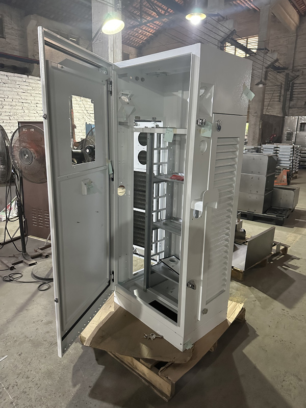 ���׮����